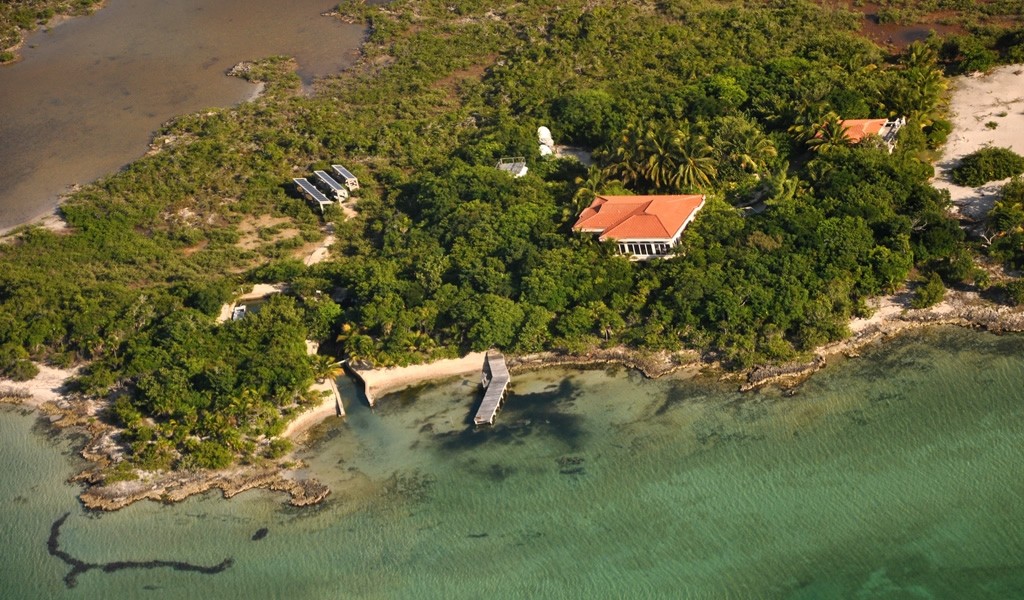 5 Bedroom Off The Grid Beachfront Home For Sale Ambergris Caye