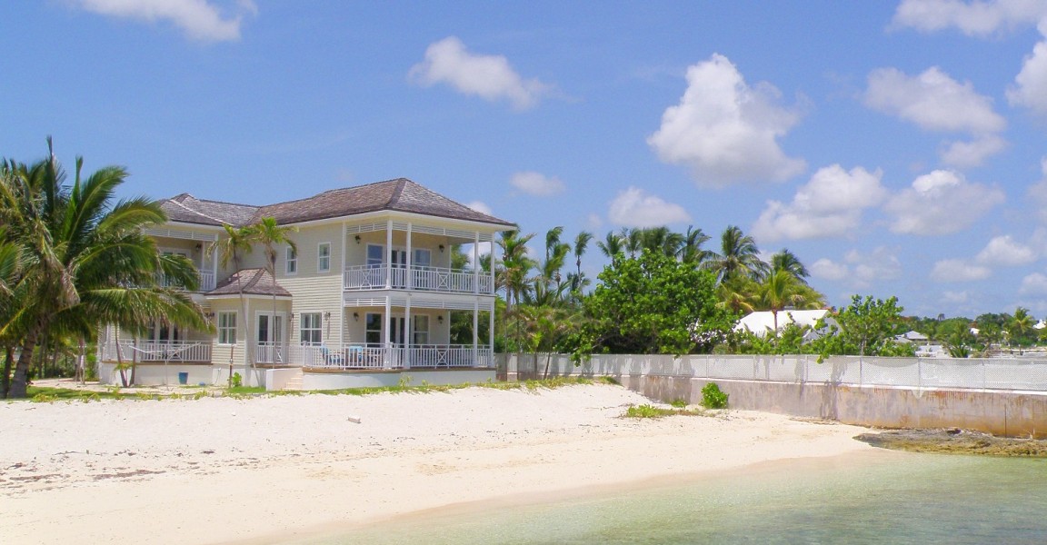 3 Bedroom Beachfront Property For Sale Nassau New Providence The Bahamas 7th Heaven Properties 0636