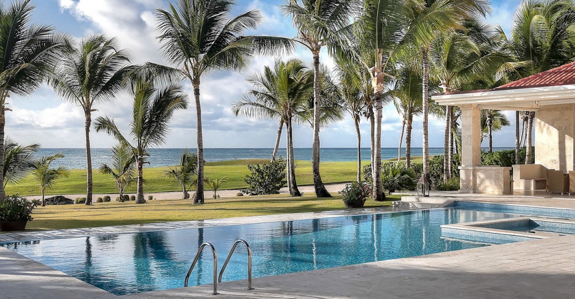 6 Bedroom Luxury Beachfront Home For Sale Arrecife Punta Cana