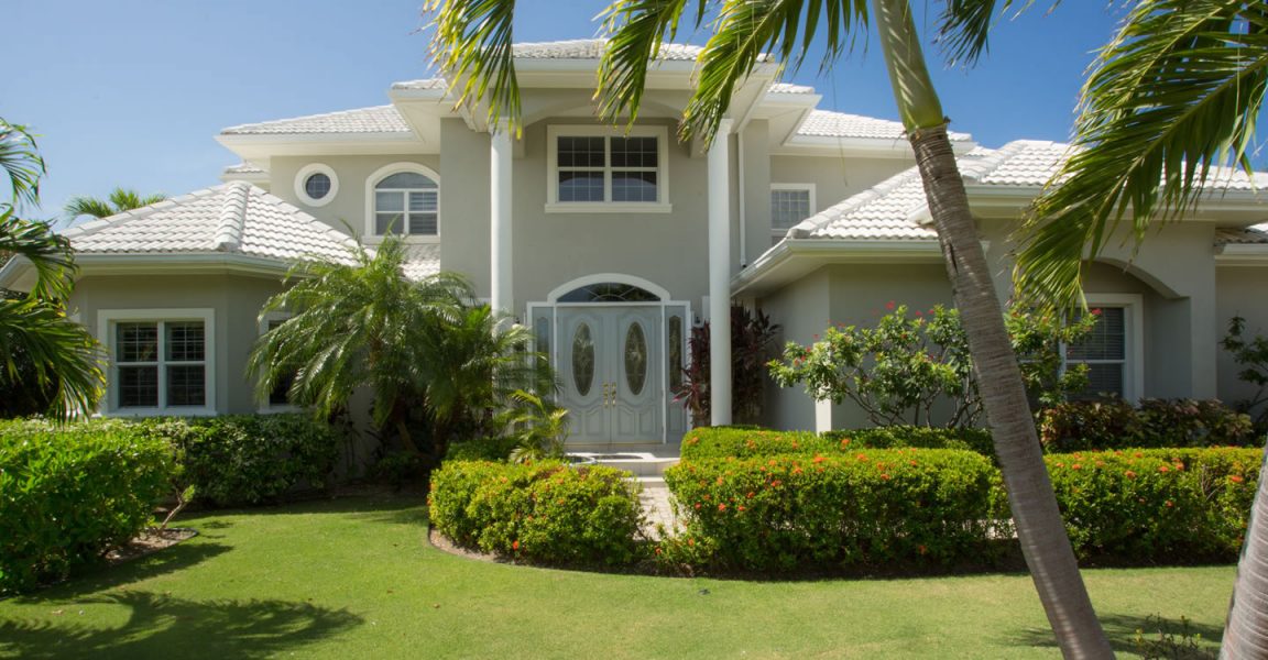 4 Bedroom Waterfront Home For Sale The Shores West Bay Grand Cayman 