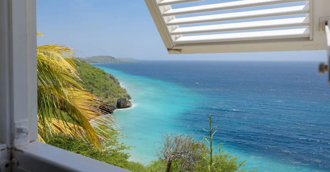 4 Bedroom Beachfront Estate for Sale, Coral Cliff, Curacao 7th Heaven