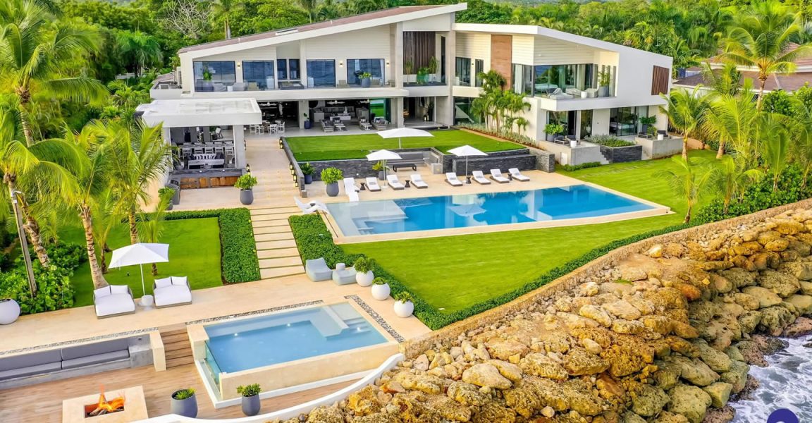 6 Bedroom Oceanfront Luxury Villa for Sale, Casa de Campo, Dominican