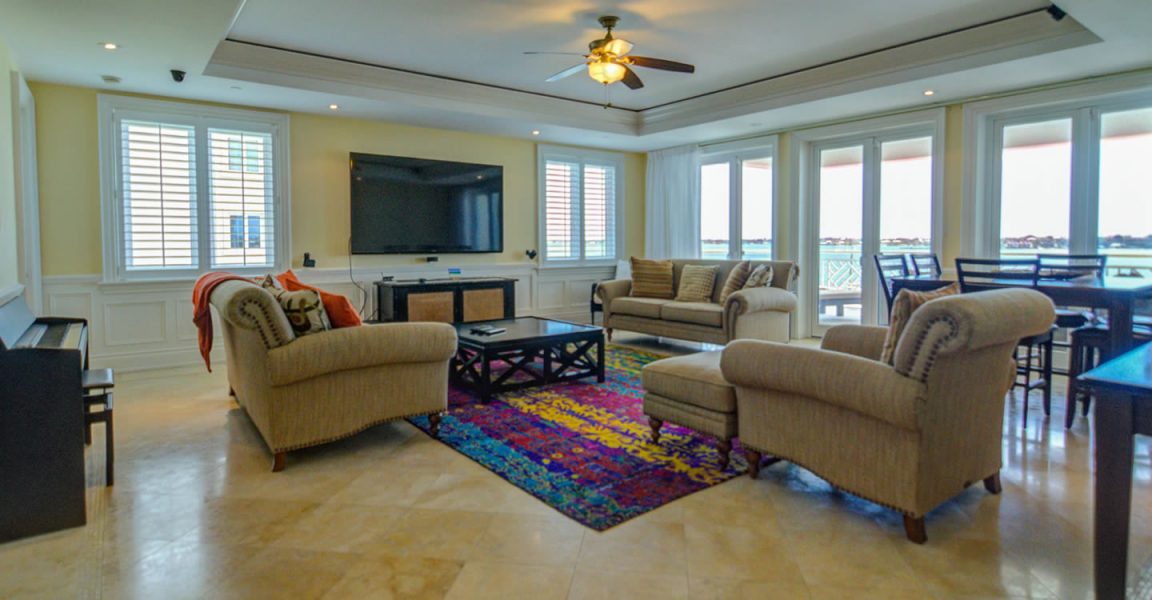 3 Bedroom Luxury Condo for Sale, Ocean Club, Paradise ...