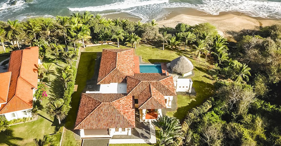 3 Bedroom Beachfront Home for Sale, Costa Pedasi, Pedasi, Panama 7th