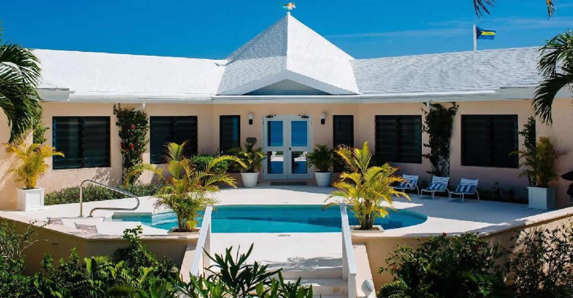 4 Bedroom Beachfront Home for Sale, Windermere Island, Eleuthera