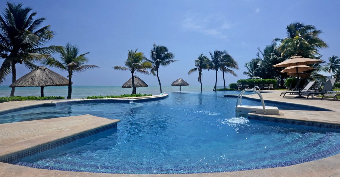 1 Bedroom Beachfront Condo For Sale, Caribbean Reef, Puerto Morelos ...